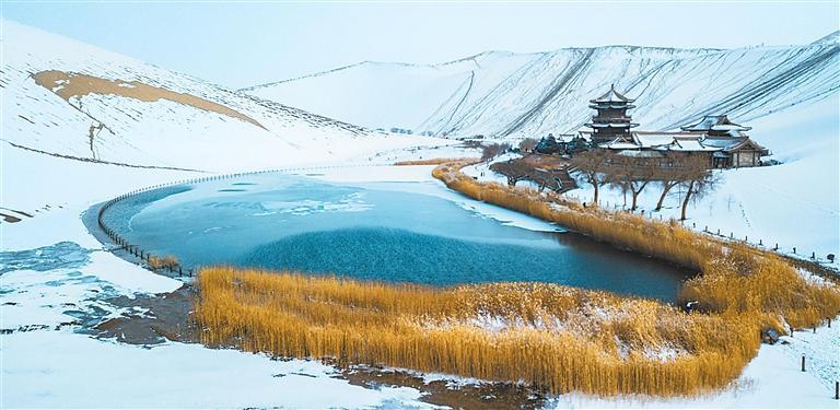 鸣沙山月牙泉景区美如画_图片新闻_甘肃省人民政府门户